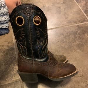 Kids Ariat Heritage Roughstock Western Boot